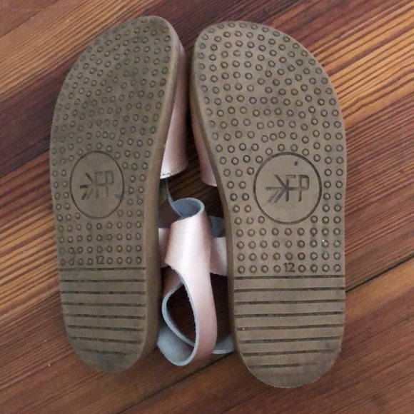 Freshly picked clog mules in rose gold - Picture 3 of 5